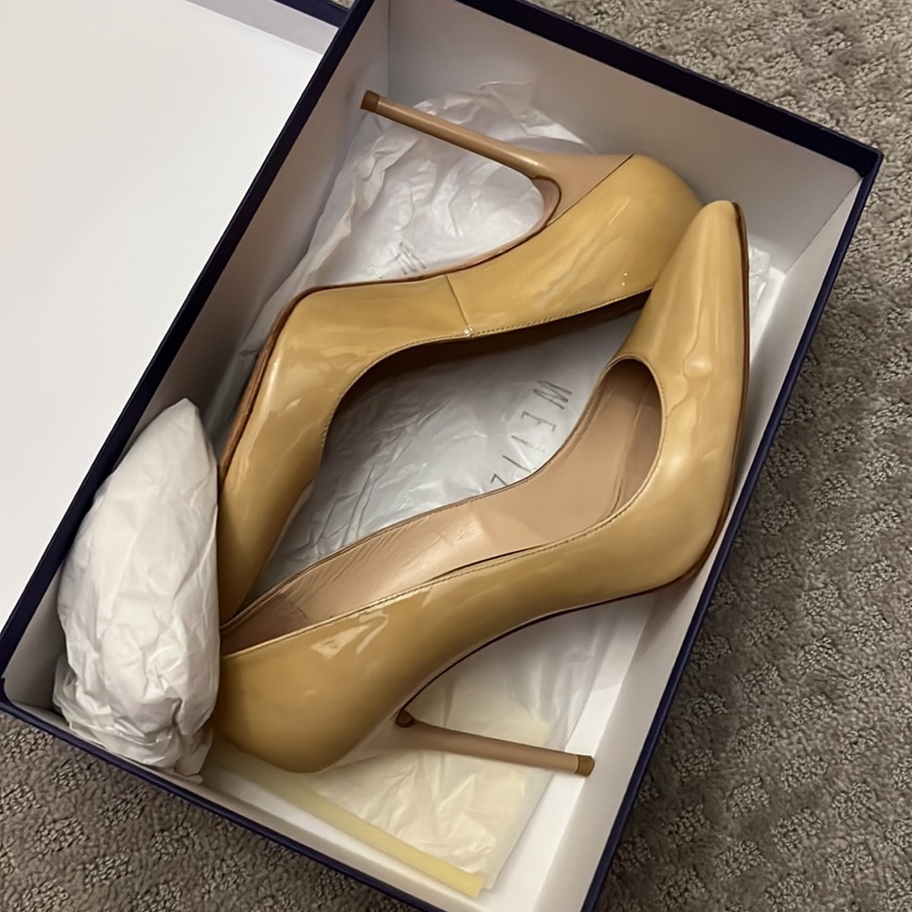 Stuart Weitzman heels 👠 - Picture 3 of 5